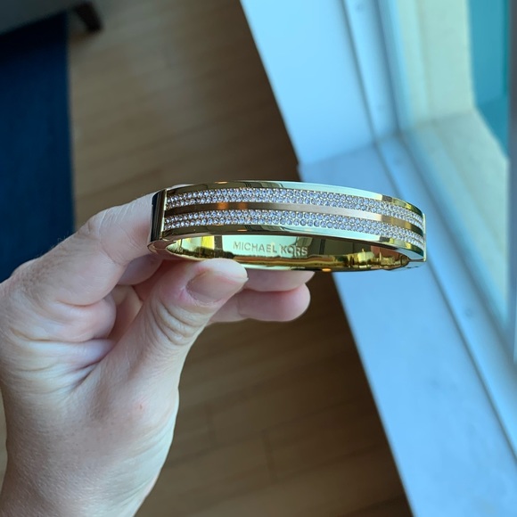 Michael Kors gold pave bracelet - Picture 1 of 2